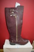 Just Fab Lady’s Burgundy Knee Boots Size: 7 (new with packaging)