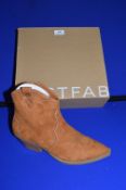 Just Fab Lady’s Camel Ankle Boots Size: 7 (new with packaging)