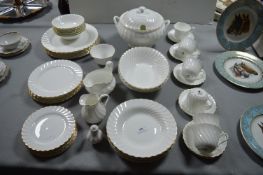 Wedgwood Gold Chelsea Design Part Dinner Services 40+pcs