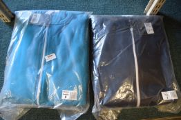 *2x Hooded Onesies Size: S (1x turquoise, 1x navy)