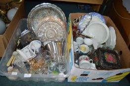 2x Boxes of Vintage Pottery & Glassware