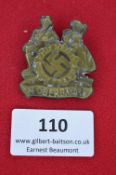 A 1935 German Labour Front (Deutsche Arbeitsfront – DAF) event badge, gilded pressed alloy issue,
