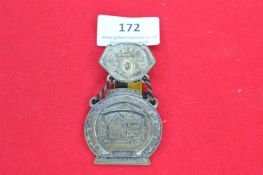German festival medal with ribbon – Stadt Braunschweig, 1925, with town hall depicted.