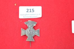 First World War Commemorative Badge – silvered metal cross form, central medallion depicting Madonna