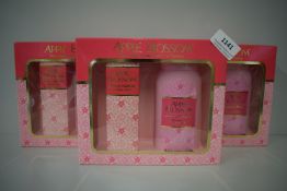 3x Apple Bottom Giftset - 100ml EDP, and 200ml Shower Gel