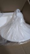 *White Pendant Lamp
