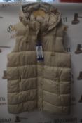 *Weatherproof Padded Hooded Long Body Gilet Size: L