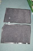 *2x Non-Slip Floor Mats