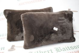 *2x Brown Faux Fur Cushions