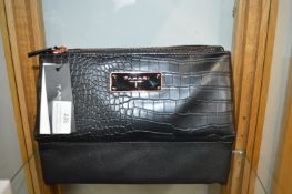 *Tahari Cosmetics Organiser Bag