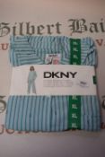 *DKNY Women’s 2pc Pyjama Set Size: XL