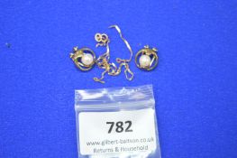 9ct Scrap Gold Earrings etc. ~3.6g total