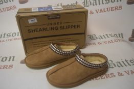 *Kirkland Shearling Slippers Size: 7