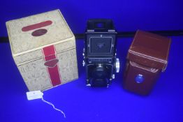 Rolleiflex Twin-Lens Reflex Camera by Franke & Heidecke with Carl Zeiss Tessar 75mm F/3.5 Lens In