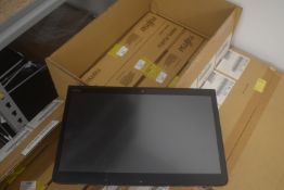 *Fujitsu Stylistic Model Q737 with Windows operati