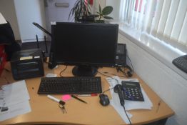 *Desktop PC with HansG Monitor Keyboard and Mouse