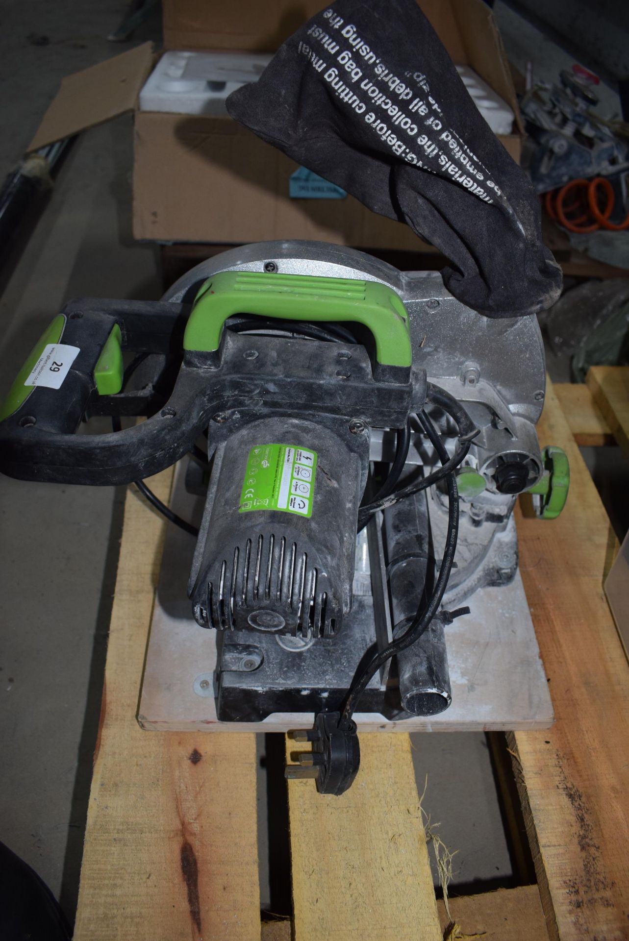 *Adjustable evolution Fury 3 -B cross saw 240v - Image 3 of 3
