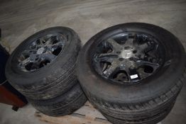Set of Four ML 4x4 Mercedes Alloy Wheel with 275 55R17 Tyres