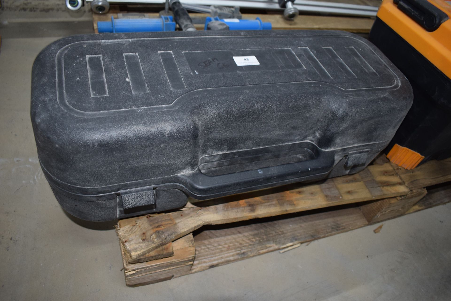 *Manual seam setter (box) - Image 2 of 2