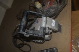 *Keter 110v Angle Grinder