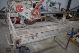 *Raimondi tile cutter and machine stand