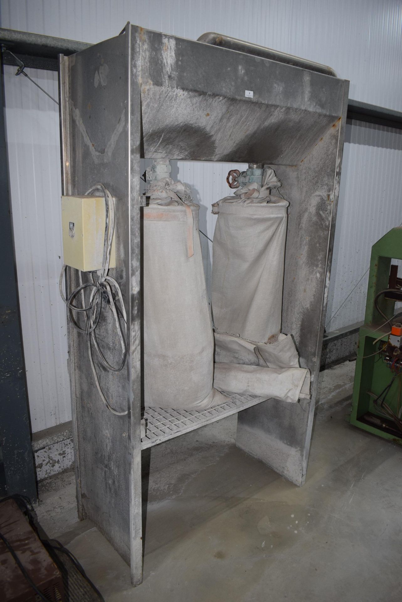 *Stone dust extractor channel and two bags in s/s