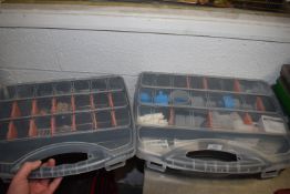 *2xComponents Trays and Contents