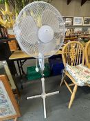 White pedestal fan