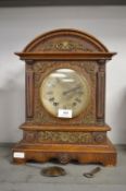 Victoriaqn oak cased bracket clock