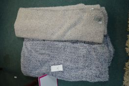 2x Fleece Throws