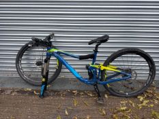 Giant Trance Blue and Yellow Bicycle - 17