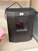 *Royal 1005MC Paper Shredder