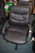 *Black adjustable office swivel chair