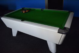 *Supreme Pool Endorsed World Championship Pool Table with Slate Bed, Balls, and Triangle
