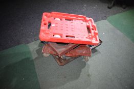 *4x Assorted Trolleys