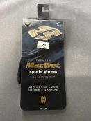 Premium Macwet Sports Gloves in Black Size: 7.5