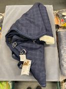 Castle Medium Weight Neck in Navy White Check Size: L