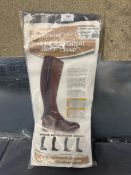 Tredstep Ireland the Original Half Chap in Black Suede Size: calf 16” height 16”