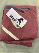 Masta Waterproof Nylon Exercise Sheet in Plum Size: L