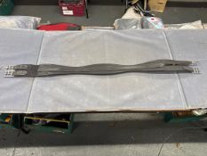 Jeffries Leather Padded Atherstone Girth in Black 44”