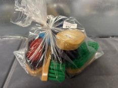 Bag of 6x Assorted Grooming Brushes
