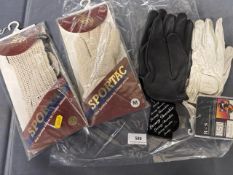 4x Pairs of Lady’s Riding Gloves Size: M