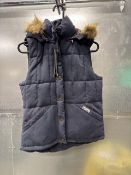 Puffa navy, fur trim hooded Gilet Size: 12