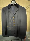Mears Equestrian Show Jacket with Velvet Collar Size: 36