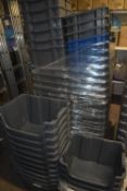 *Pallet containing a large quantity of stackable b
