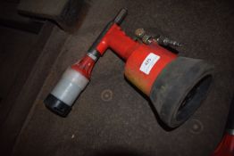 *Pneumatic Rivet Gun
