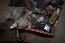 *Quantity of Elite Boot Door Hinges