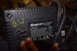 *Snap-on Battery Charger with 18v Battery