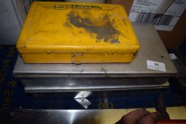 *2x Aluminium and 1x yellow Plastic Components Trays and Contents