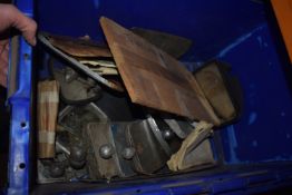 *Box of Mirror Glass and Mirrors